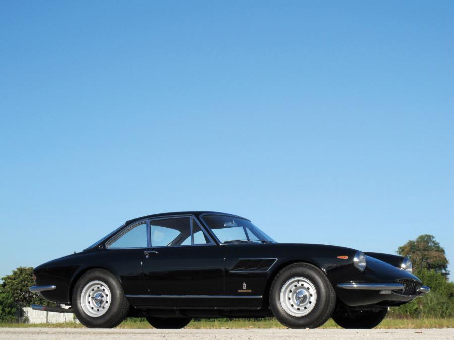 Ferrari 330 GTC 1966 года  (фото 17 из 101)